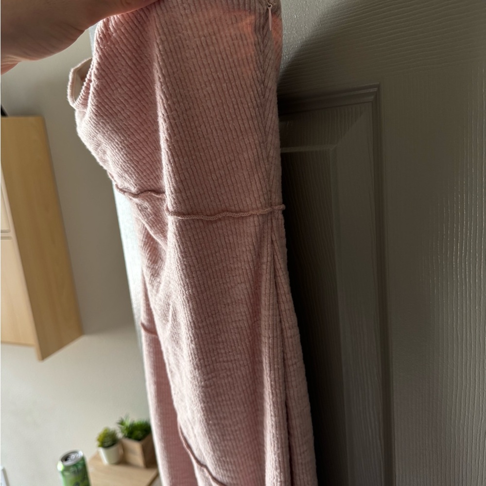 Pink Ribbed Maxi Dress - Picture 4 of 5